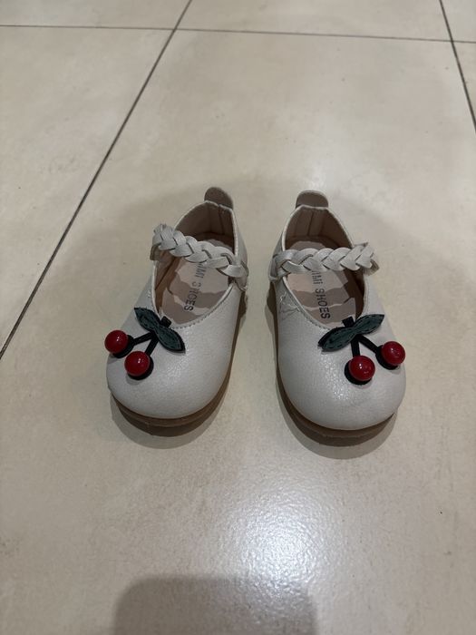 Туфли для девочки