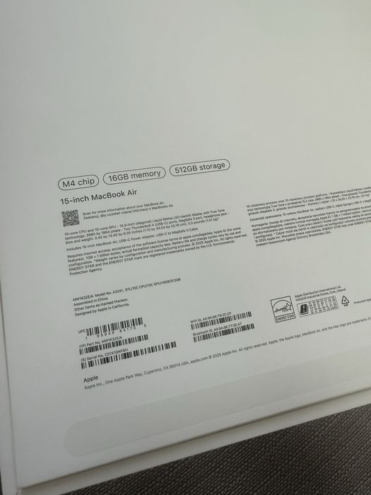 Чисто нов лаптоп Аpple