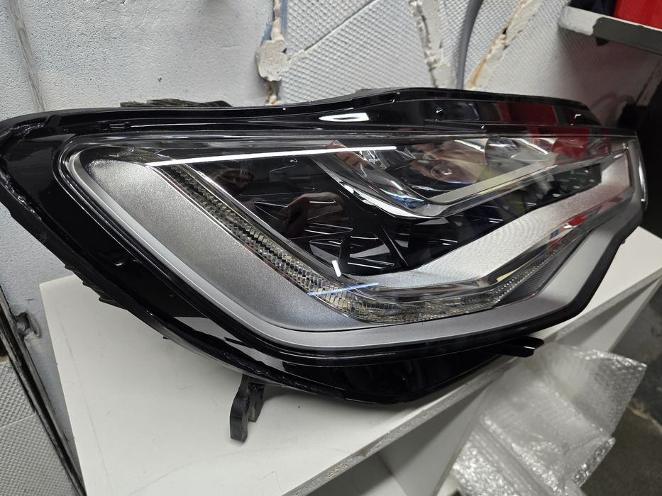 Десен фул лед фар а6 с7