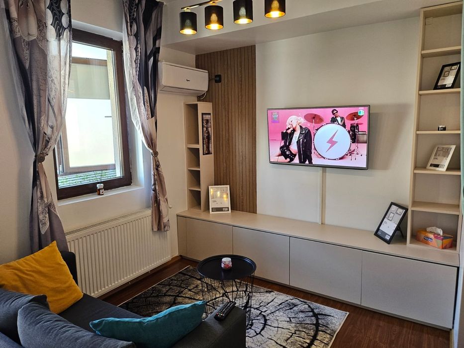 Apartament cu 1 camera tip studio, mobilat, utilat si parcare