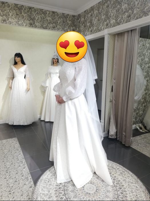 Свадебное платье