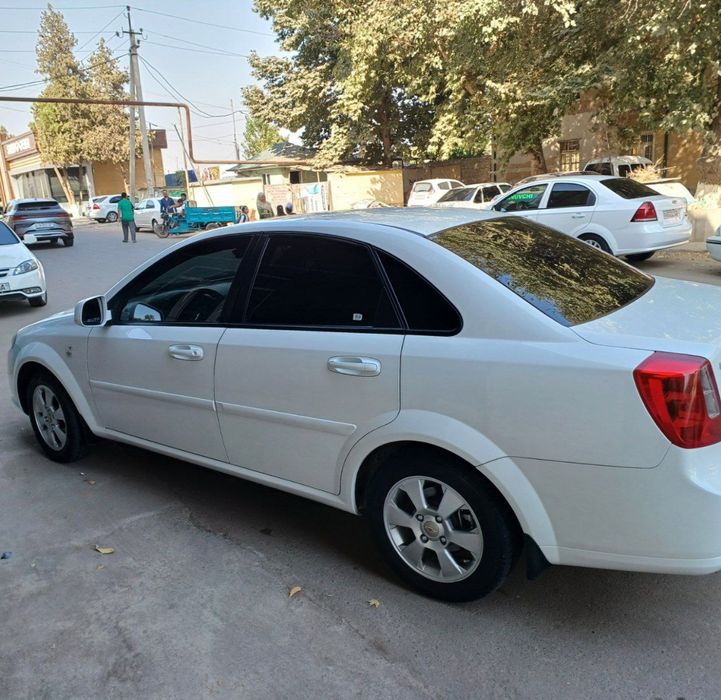 Жентра 1 Позиция 2023 йил
1 позиция
2023
110 000 км
Олди унг крылода б