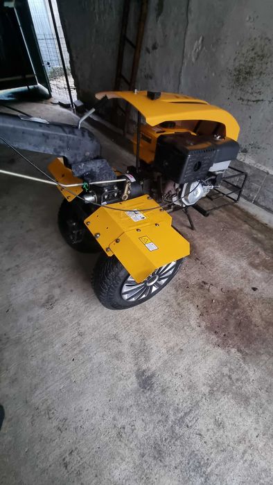 Vând motocultor agro pro 16 cp.