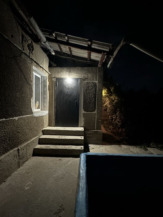 Сдается пол дома с хозяевами