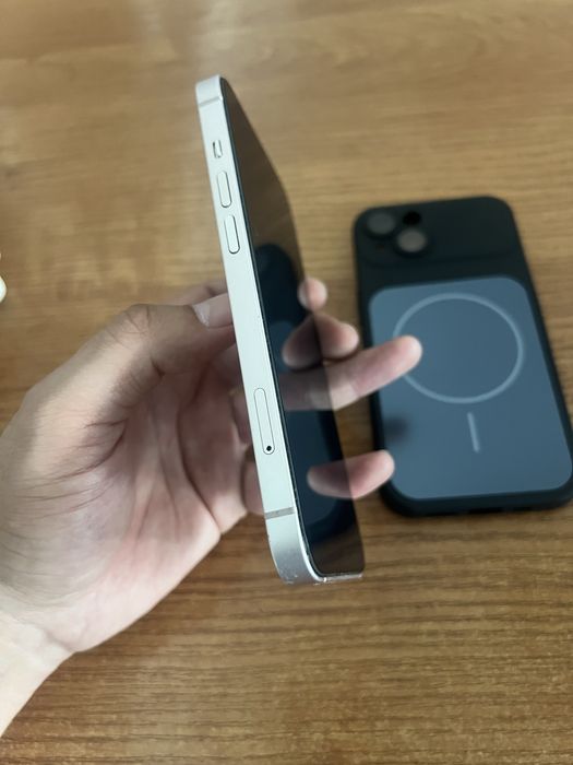 iPhone 13  128 gb