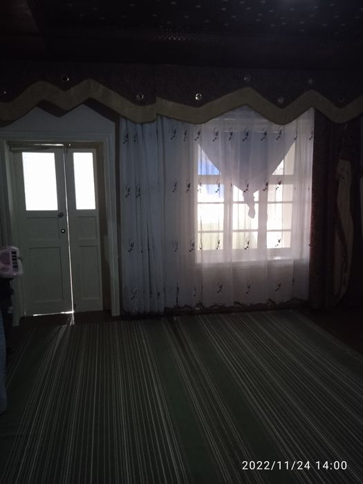 Ижрага 5 хонали уйниг 1 хонаси оила учун хазаекаси бор.. Янгийул ГАИ .