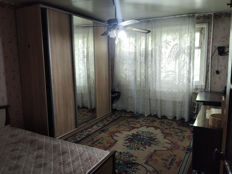 Ижарага топширилади 2хона спутник 3да егочли 1этаж оилага мулкагентлиг