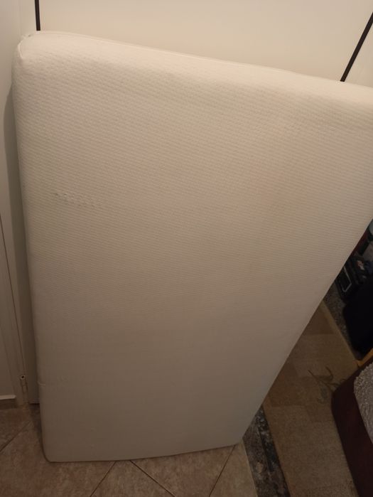 Продавам дунапрен матрак