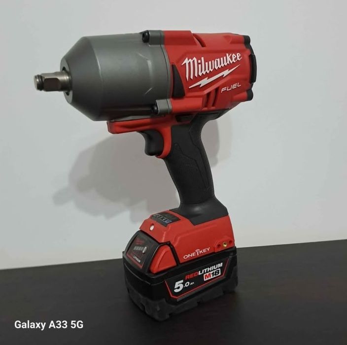 Pistol puternic ROȚI Milwaukee