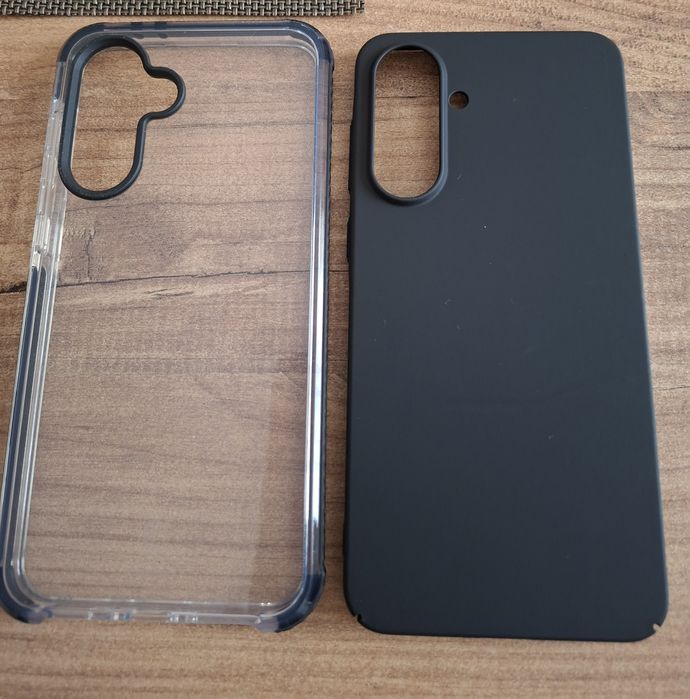 Усилен кейс за Самсунг а56 с подарък нов черен матов