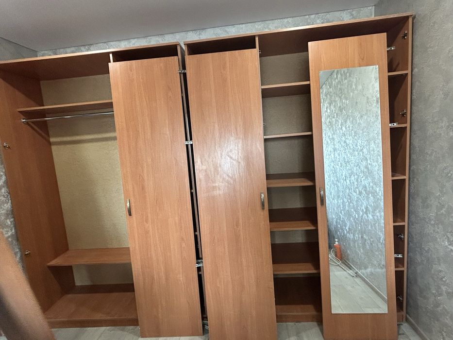 Продам шкаф 2шт