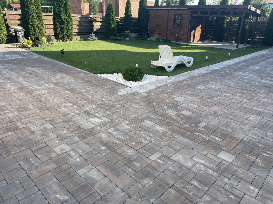 Vanzare, Montaj Pavaje, Dale, Borduri, Boltari