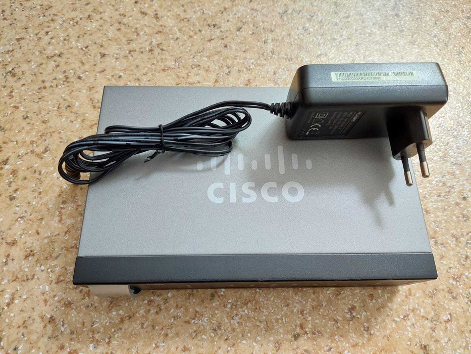 Router cisco RV320