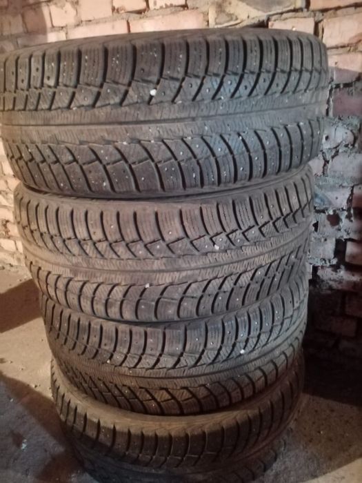Шины продам