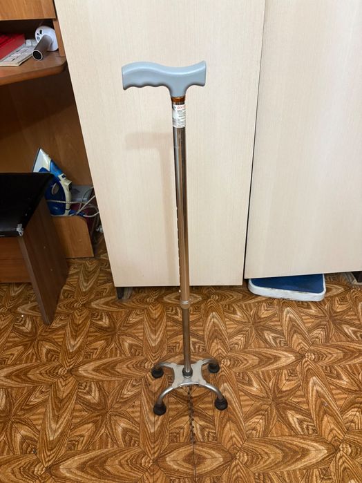 Продам Клюку и трость