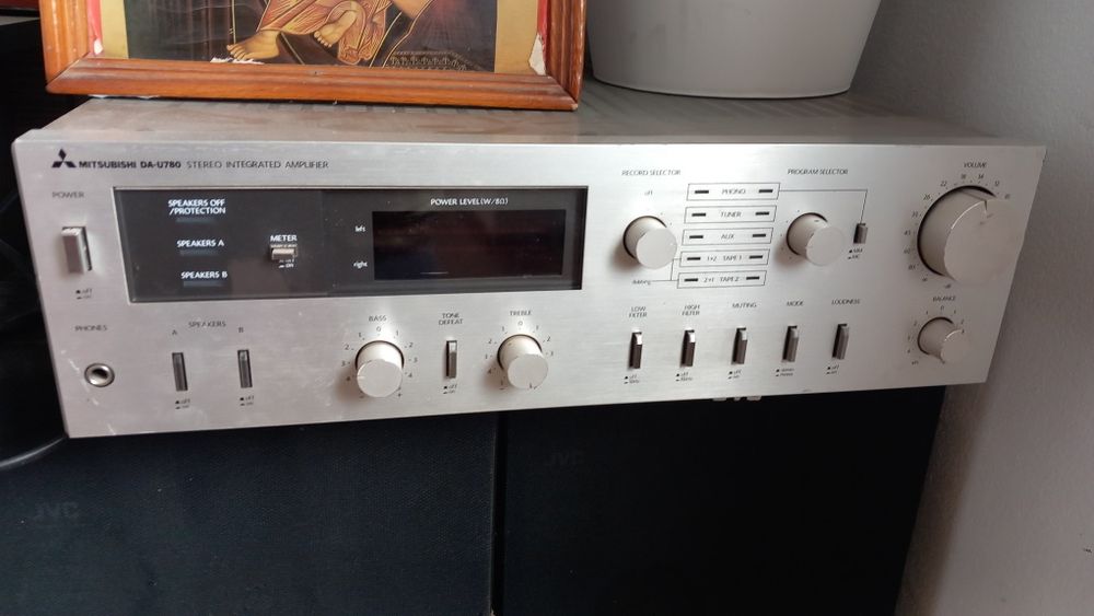 Vand stație cu boxe