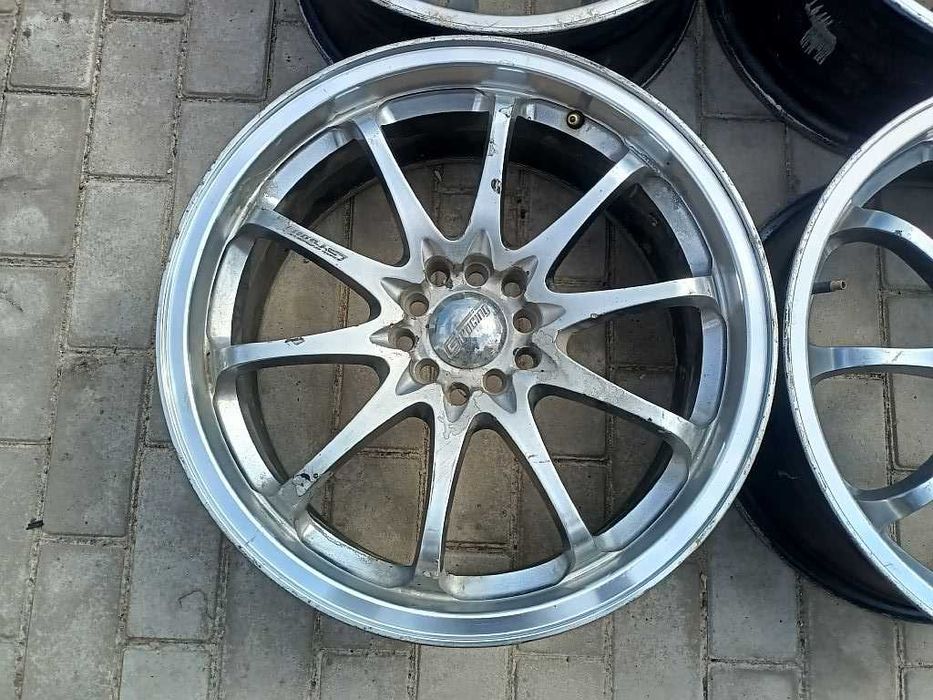 Продам легкосплавные диски