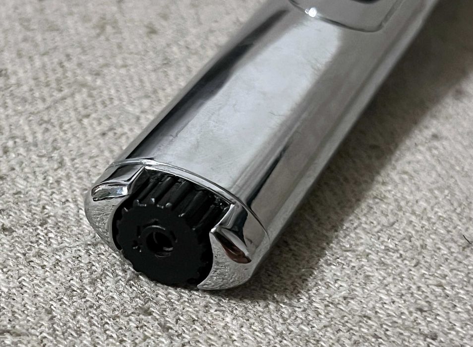 Bricheta metalica Bodum inox cromat grea eleganta reincarcabila gaz