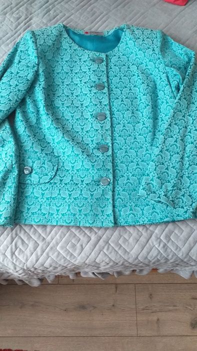 Costum din doua piese