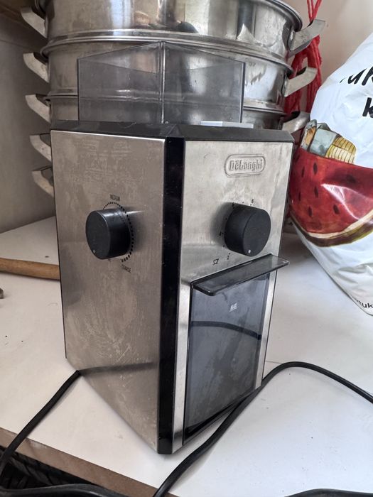 Кофемашина delonghi