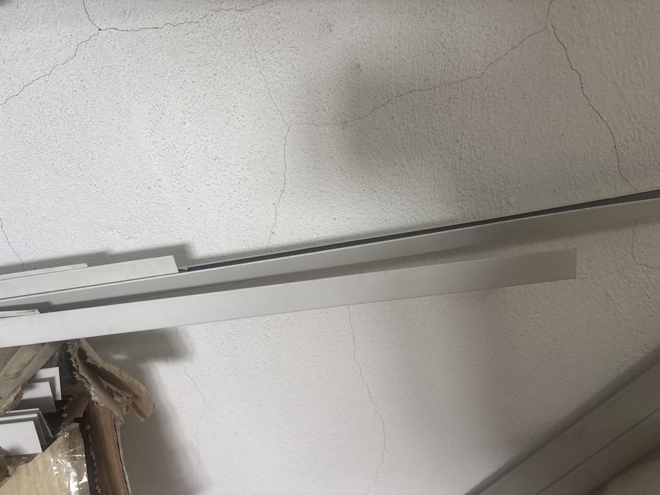 Уголок для армстронга белый длина 3м