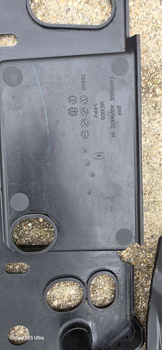 Scut plastic nou original Can-Am Outlander  MAX 1000  XT-P 2018+