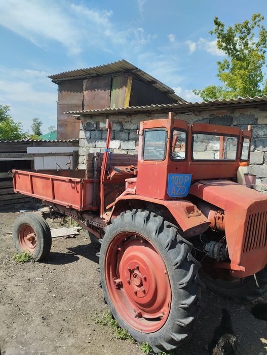Продам трактор Т-16