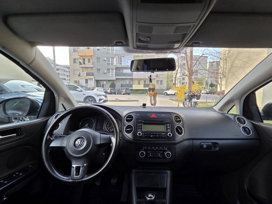 Vand VW Golf 6 plus  an 2009 2.0 Tdi Diesel, îngrijit