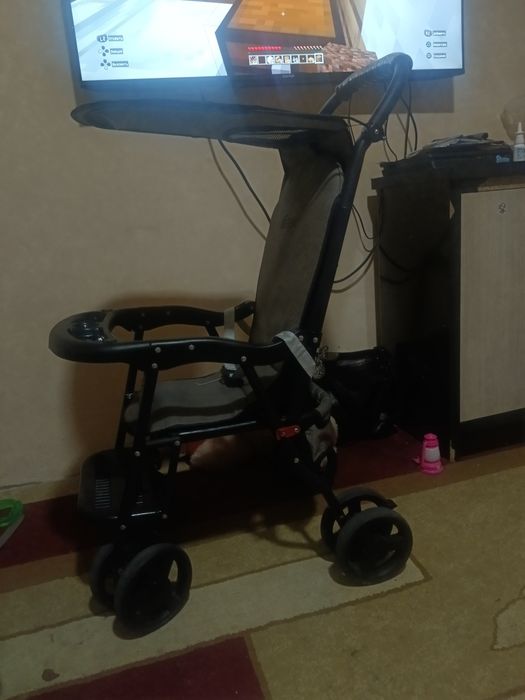 Коляска сидячий от Барс почти новая