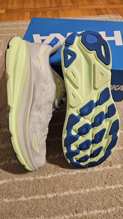 Hoka Clifton 9 43 1/3