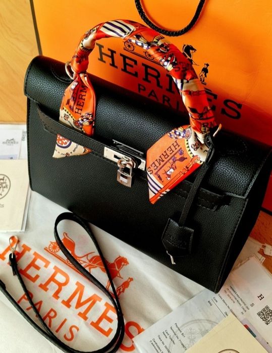 Geanta +papuci(diverse marimi),super model, saculet, etichetă, France