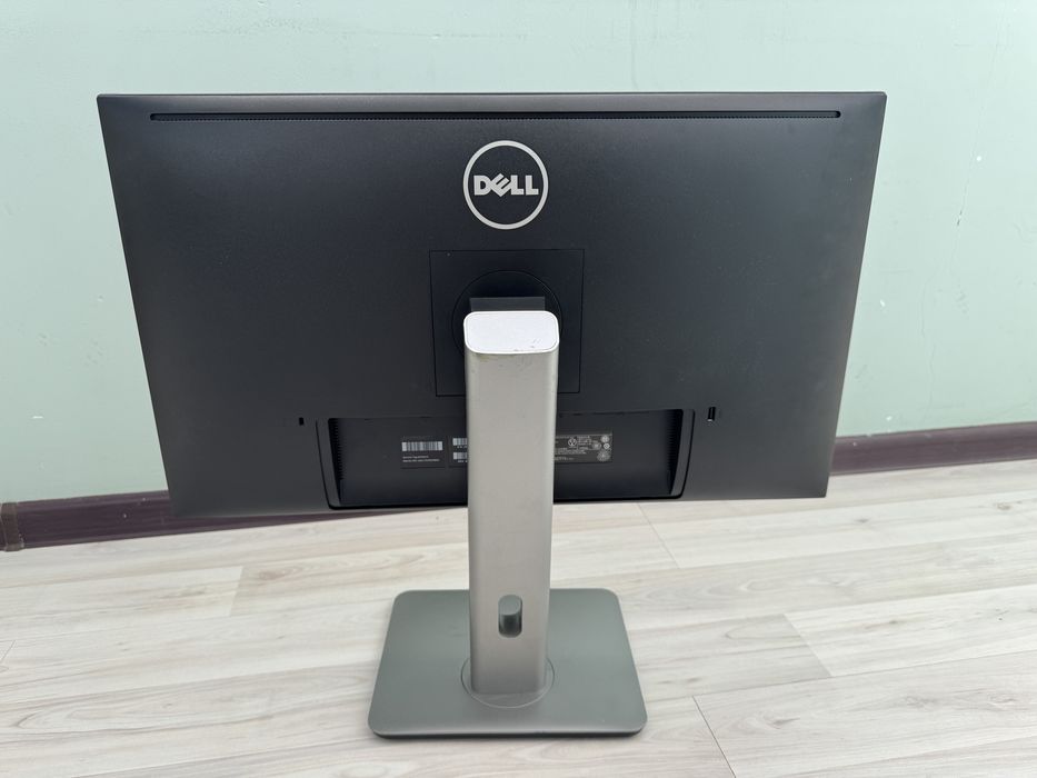 Монитор 27’’ Dell U2715H