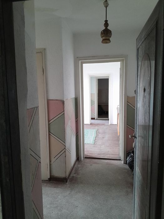 De vanzare  apartament.
