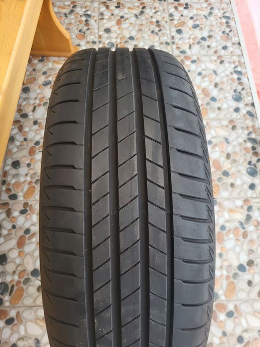 Anvelope vara ca noi 205 55 r17 Hankook și Bridgestone