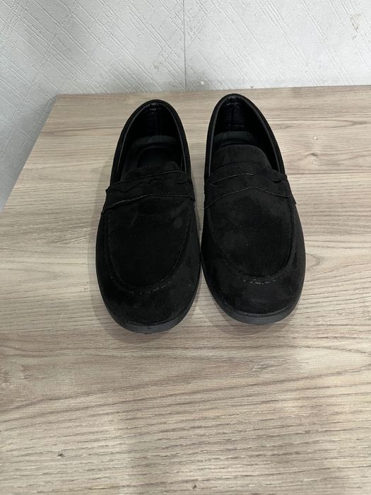 Лоферы из замши.