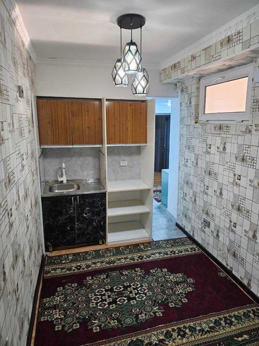 Продаётся квартира в общежитие.