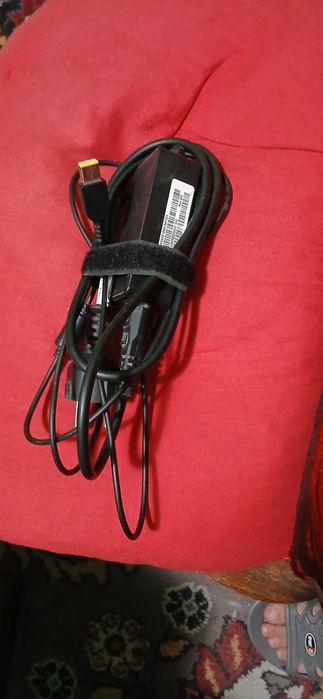 Зарядно за Леново G 50 оригинално.