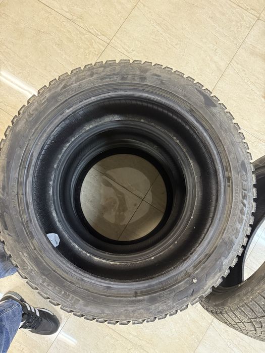 Зимние шины Pirelli Ice Zero