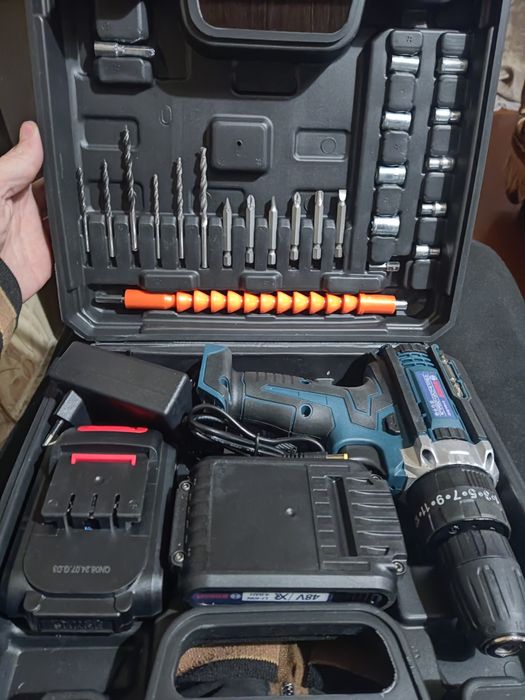 Дрель шуруповёрт