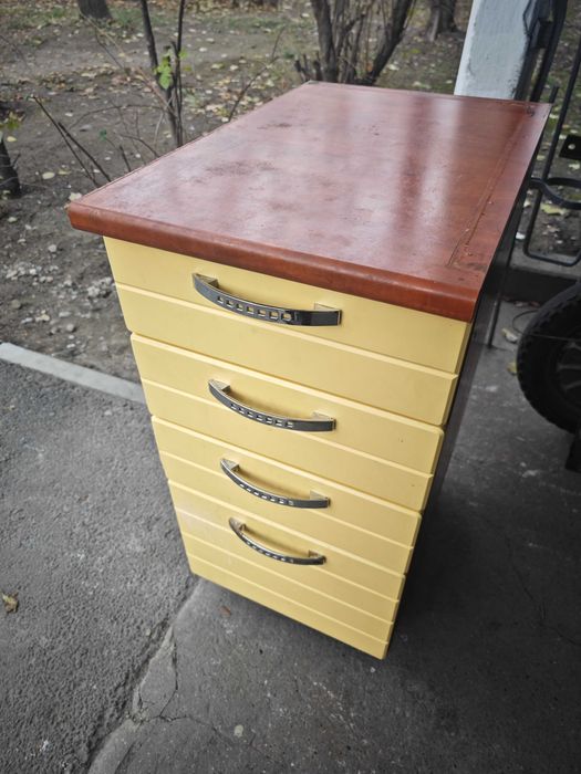 Тумба полка кухонная станция метро Москва