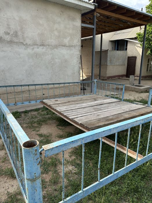 Тапчан сатылады 3 х 3
