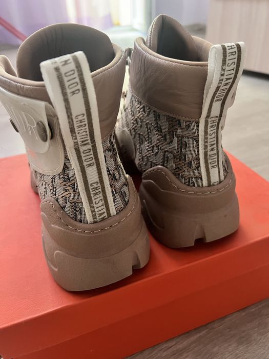 Дамски елегантни боти