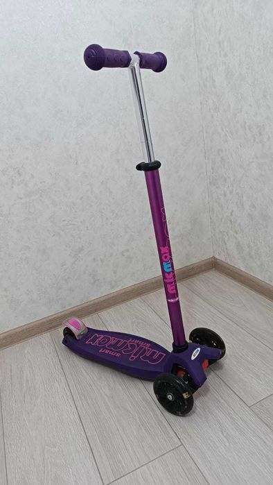 Продам детский самокат