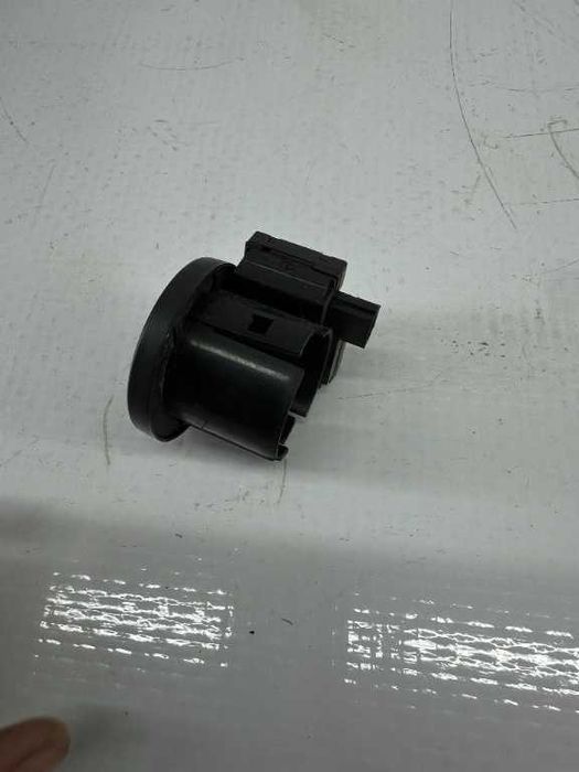 Cititor cheie RENAULT MASTER 2.3 euro 5 cod piesa 8200405701