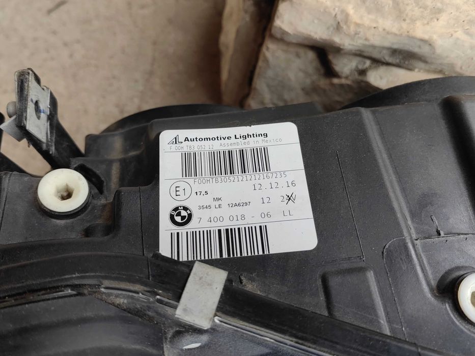 Фар BMW X3 F25 X4 F26 Xenon десен / Фар БМВ Х3 Ф25 Х4 Ф26 / Фар BMW F25 F26 Оригинален