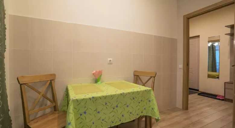 Дава се под наем Тристаен апартамент в Пловдив, Остромила - 79 кв.м за 270.3 € - Снимка #4