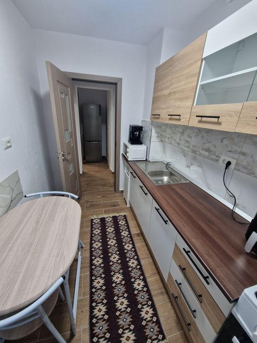 Apartament 2 camere de închiriat