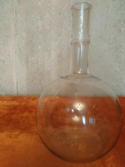 Колбы химические новые