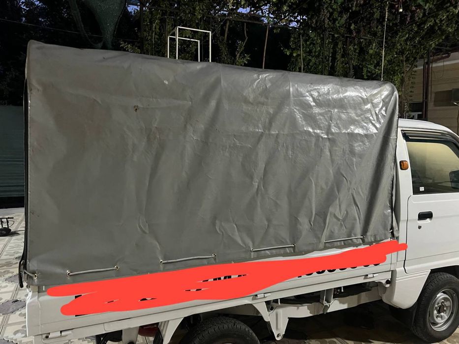 Labo 2024 yil kraskasi tozza