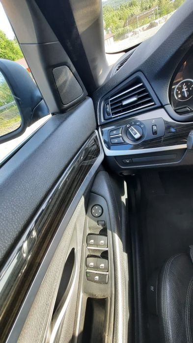 BMW Seria 5 F10 520d 184cp 2013 Euro 5 Cutie automata 8 trepte Sistem audio profesional Hi-fi